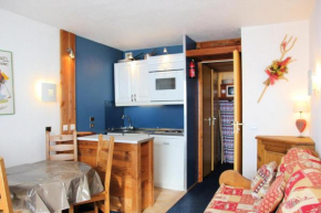 Résidence Machu - VAL THORENS location: Appartement avec vue sur les pistes, résidence skis aux pied MAE-9101